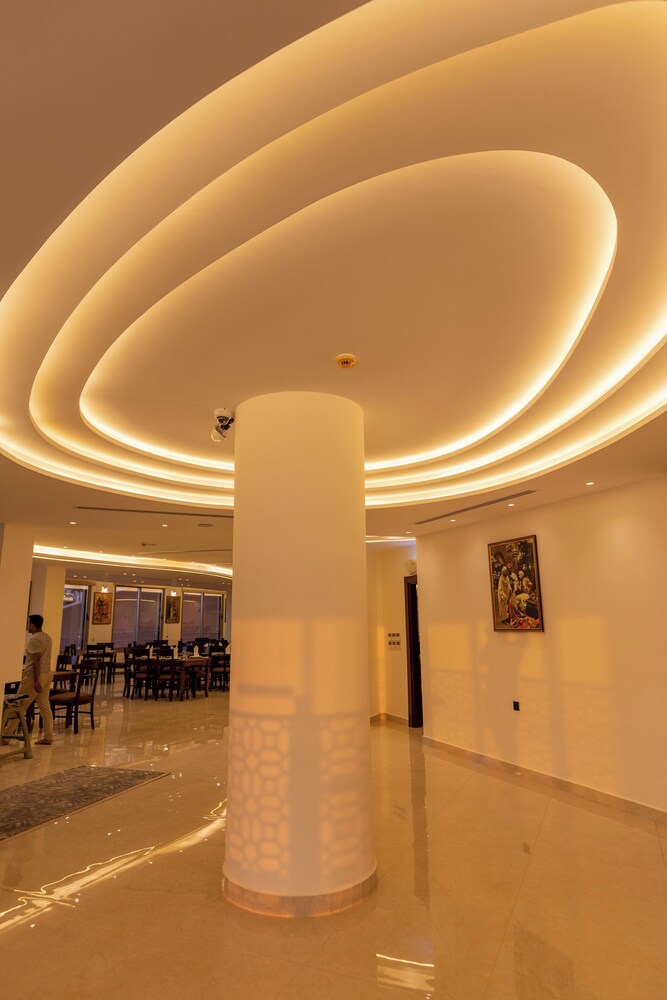 Petra Legacy Luxury Hotel 9/50