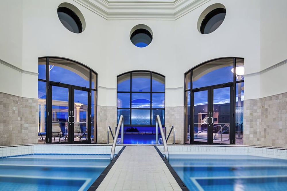 The Royal Kelowna 26/64