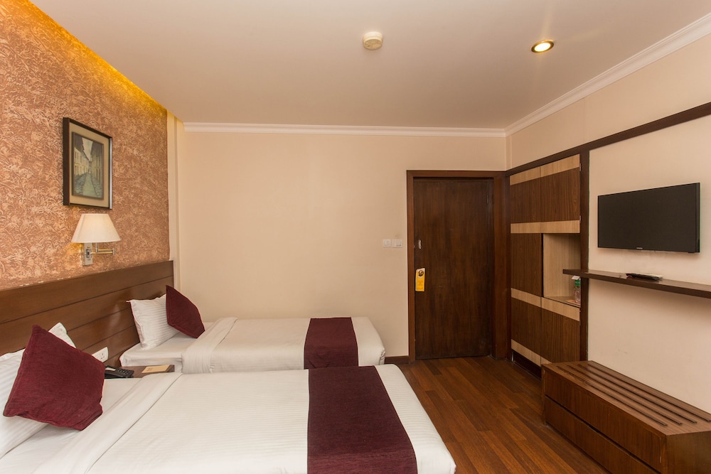 Super, Deluxe, Double Bed
