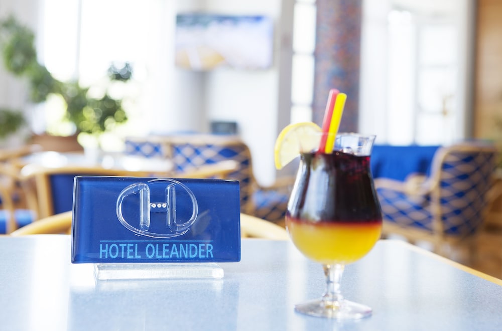 Hotel Oleander 30/76
