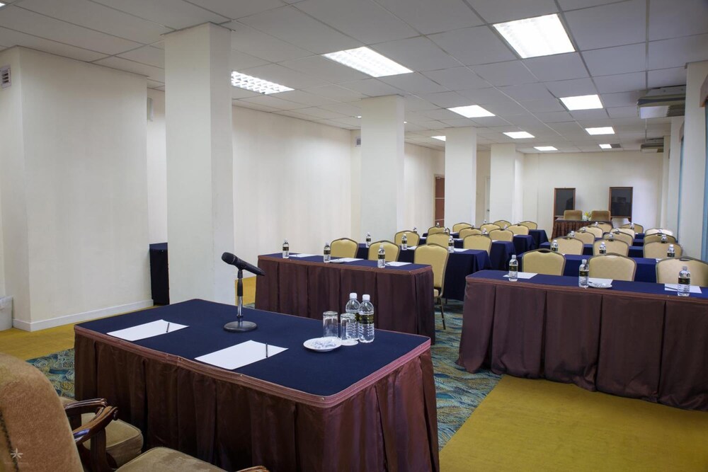 Hotel Seri Malaysia Kuala Terengganu 53/57