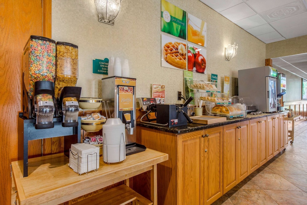 Quality Inn Ledgewood - Dover 36/42