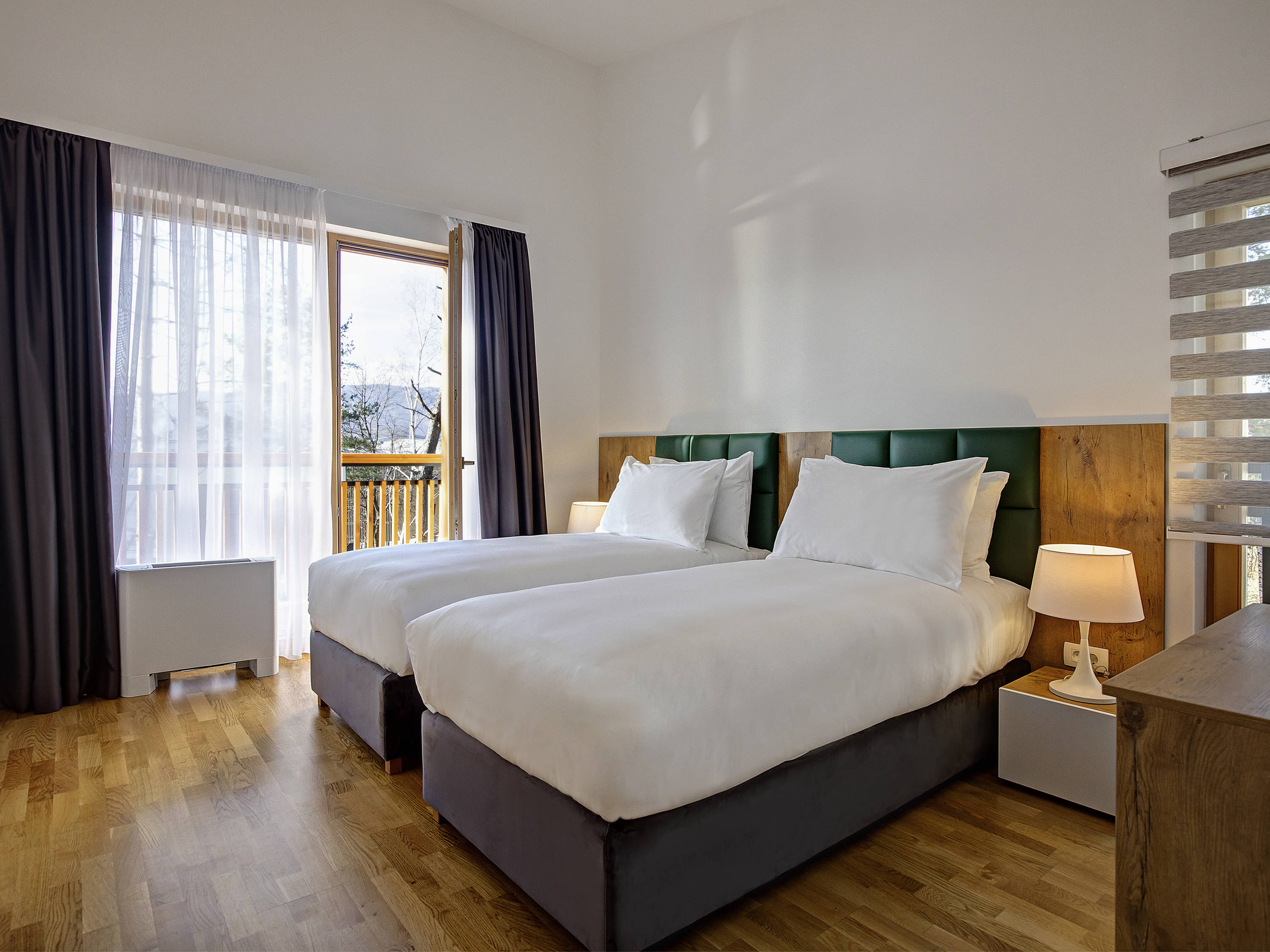 DELUXE, VILLA, TWIN BEDS, 2 KING BEDS, BALCONY