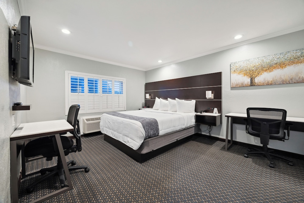 Bayhill Inn San Bruno 15/36