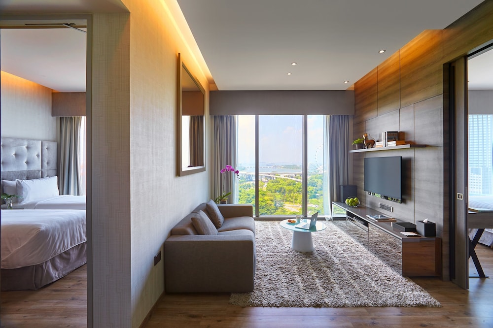 Pan Pacific Serviced Suites Beach Road 14/50