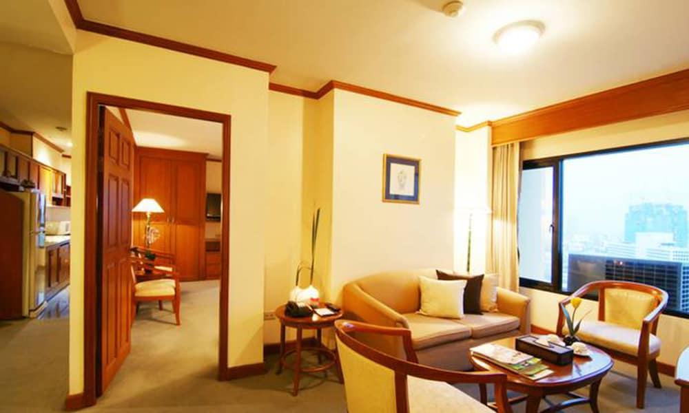 GRAND DIAMOND SUITES 41/71