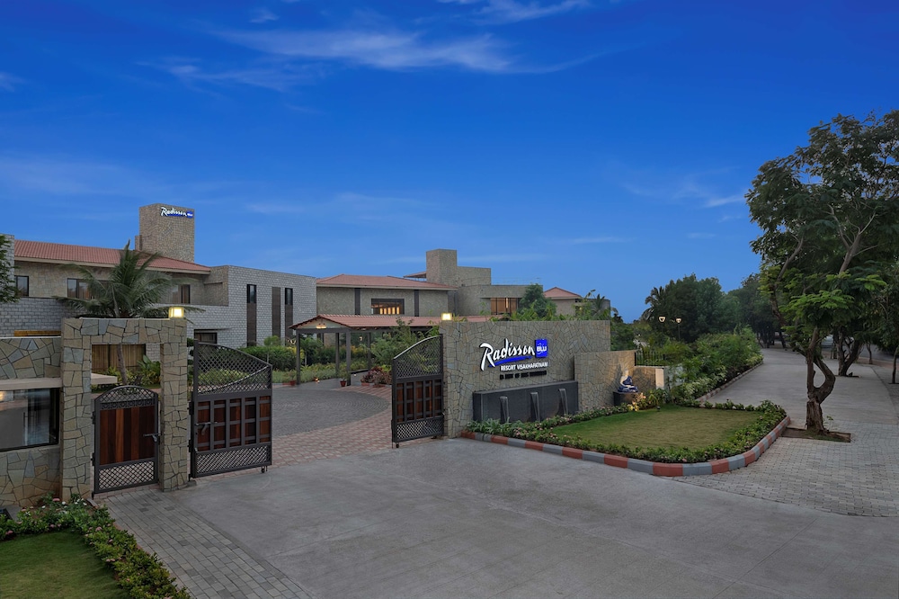 Radisson Blu Resort Visakhapatnam 39/47