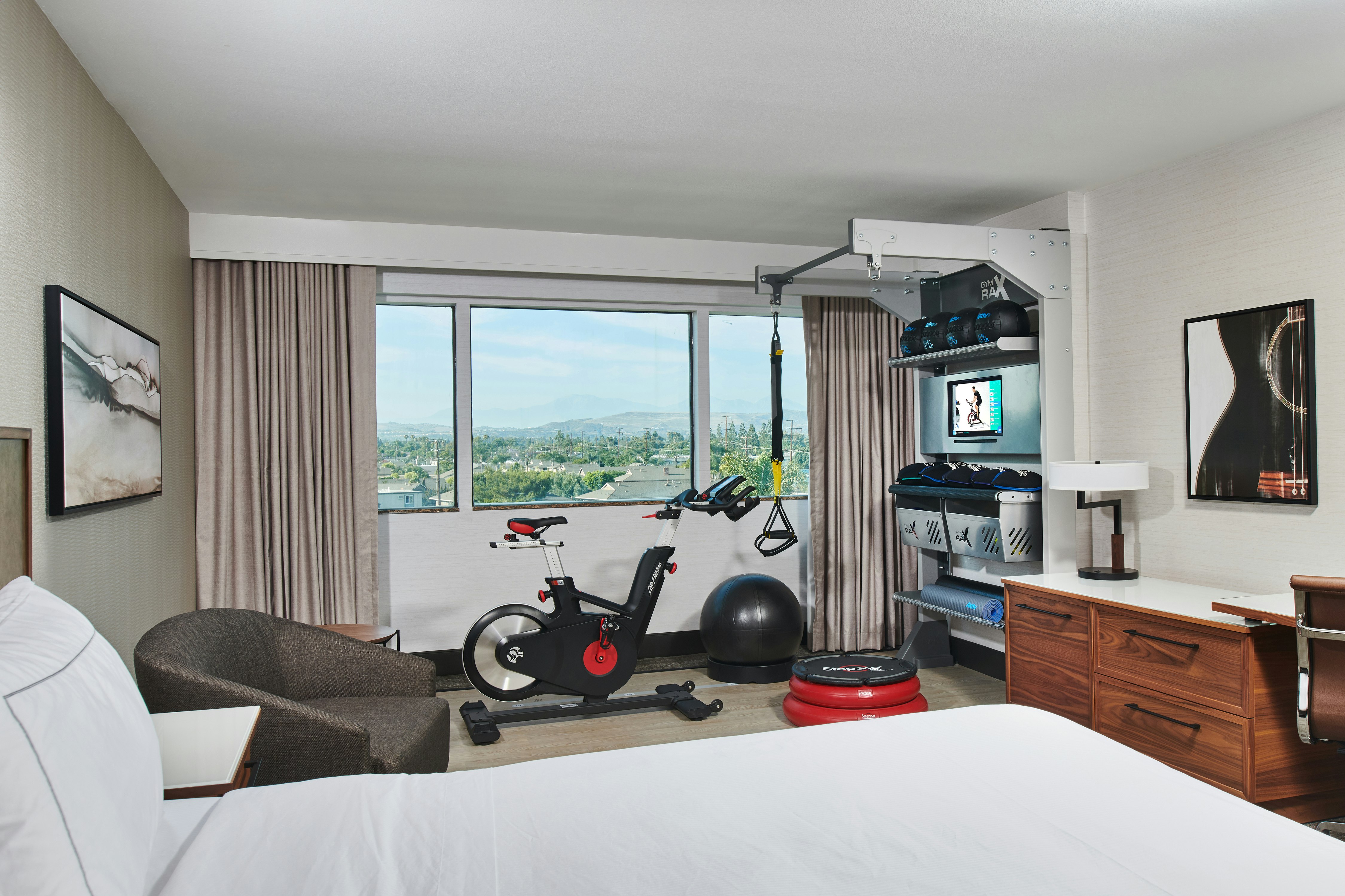 Fitness, King Bed, Accessible