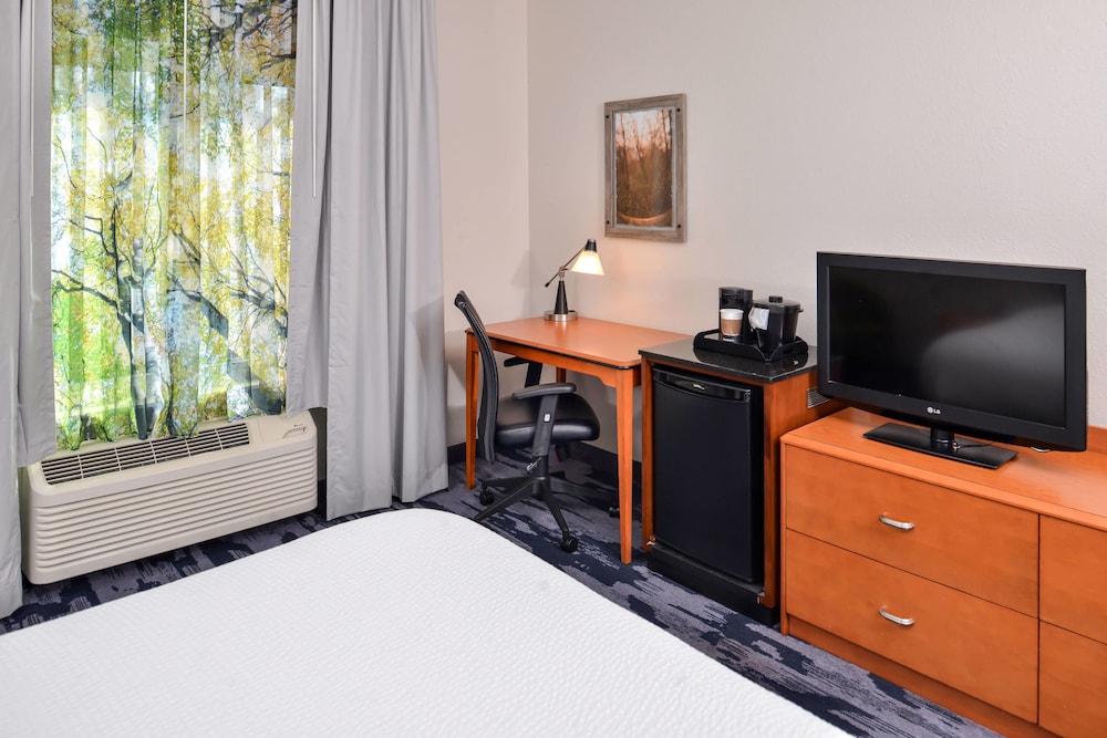 Fairfield Inn by Marriott Ocala 12/34
