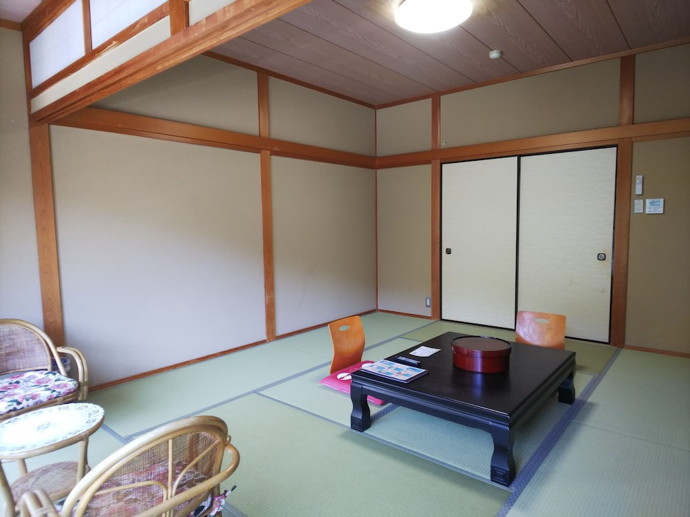 Tosaryu Onsen Sanyo-So 30/33