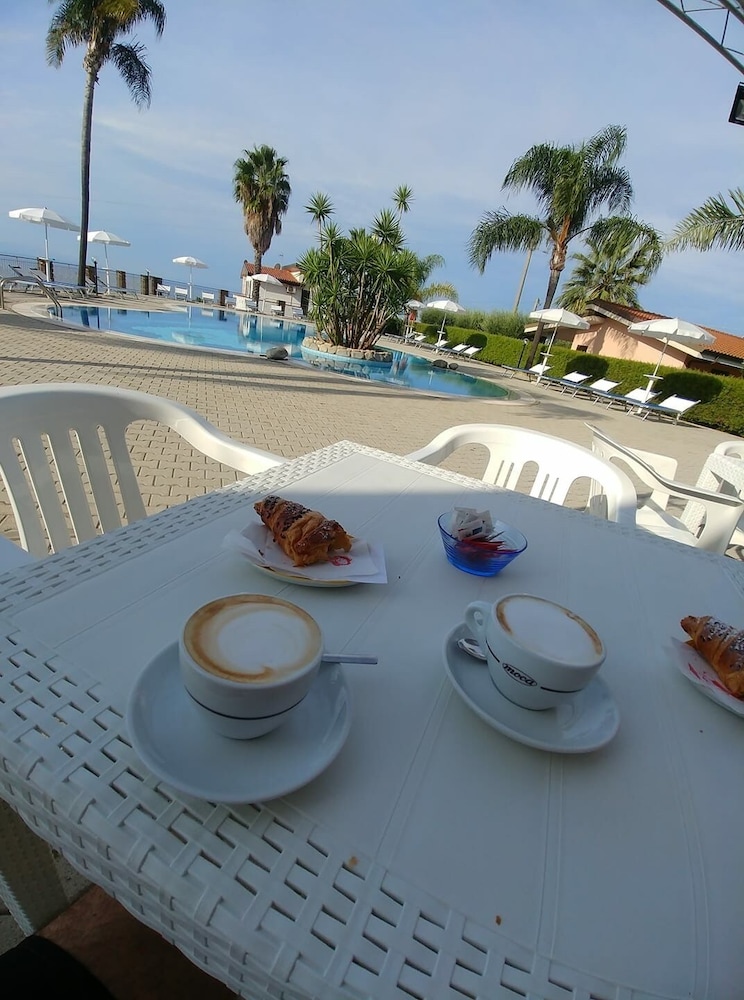Residence Rosy Hotel 31/50
