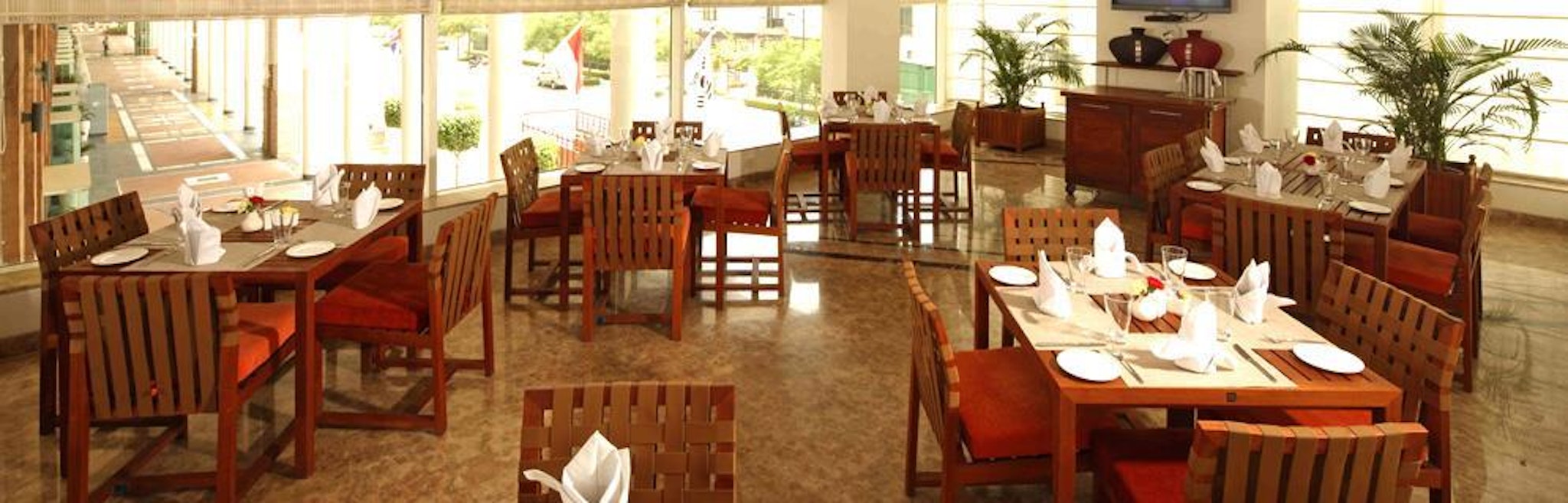 Jaypee Greens Golf And Spa Resort 33/37