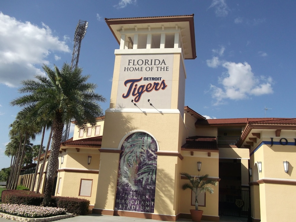 Stayable Suites Lakeland 1/66