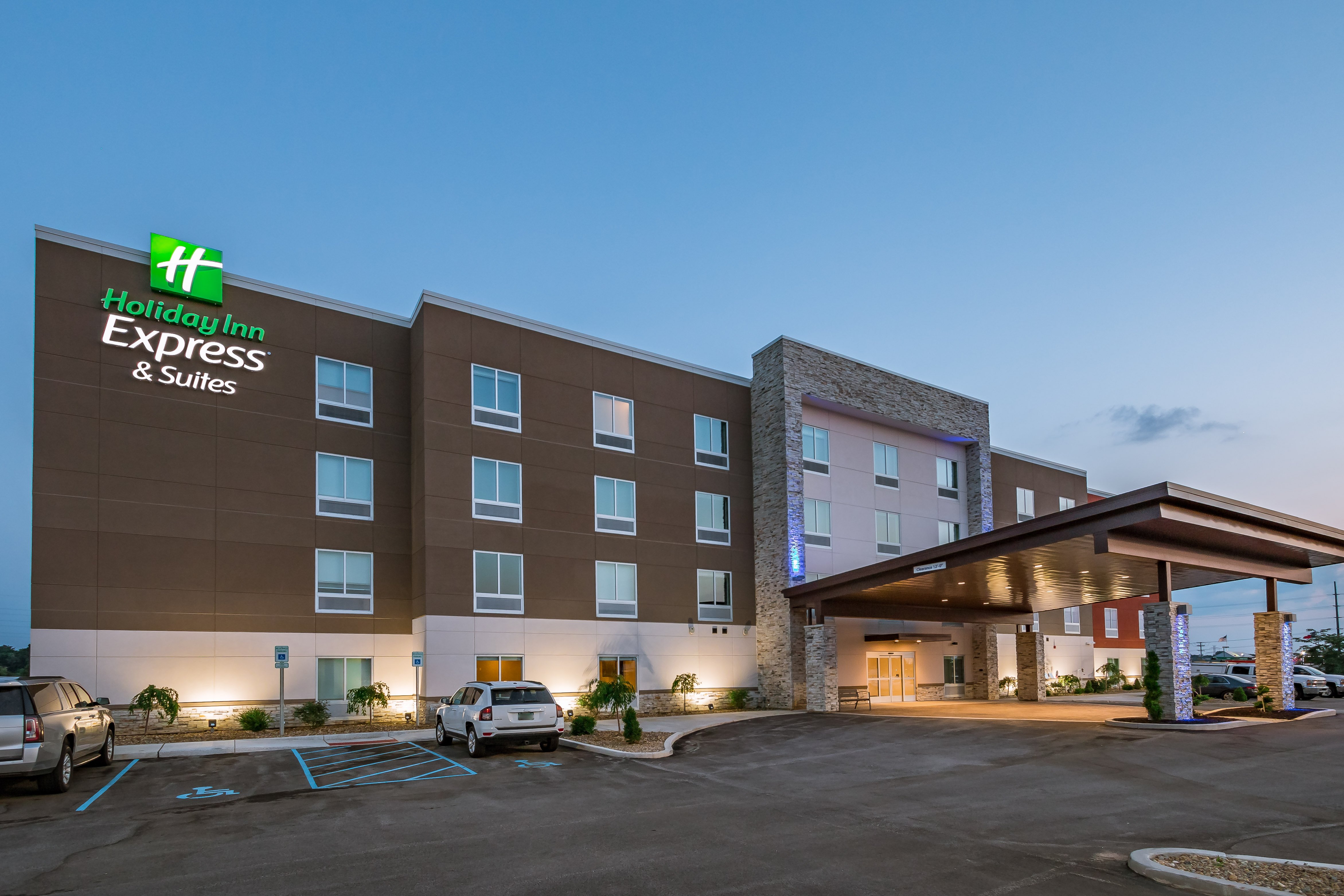 Holiday Inn Express and Suites South Bend South 63/64