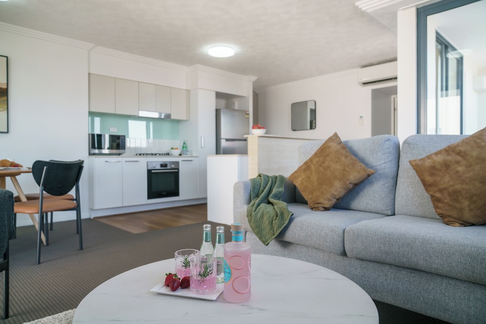 Gabba Central Apartments 56/80