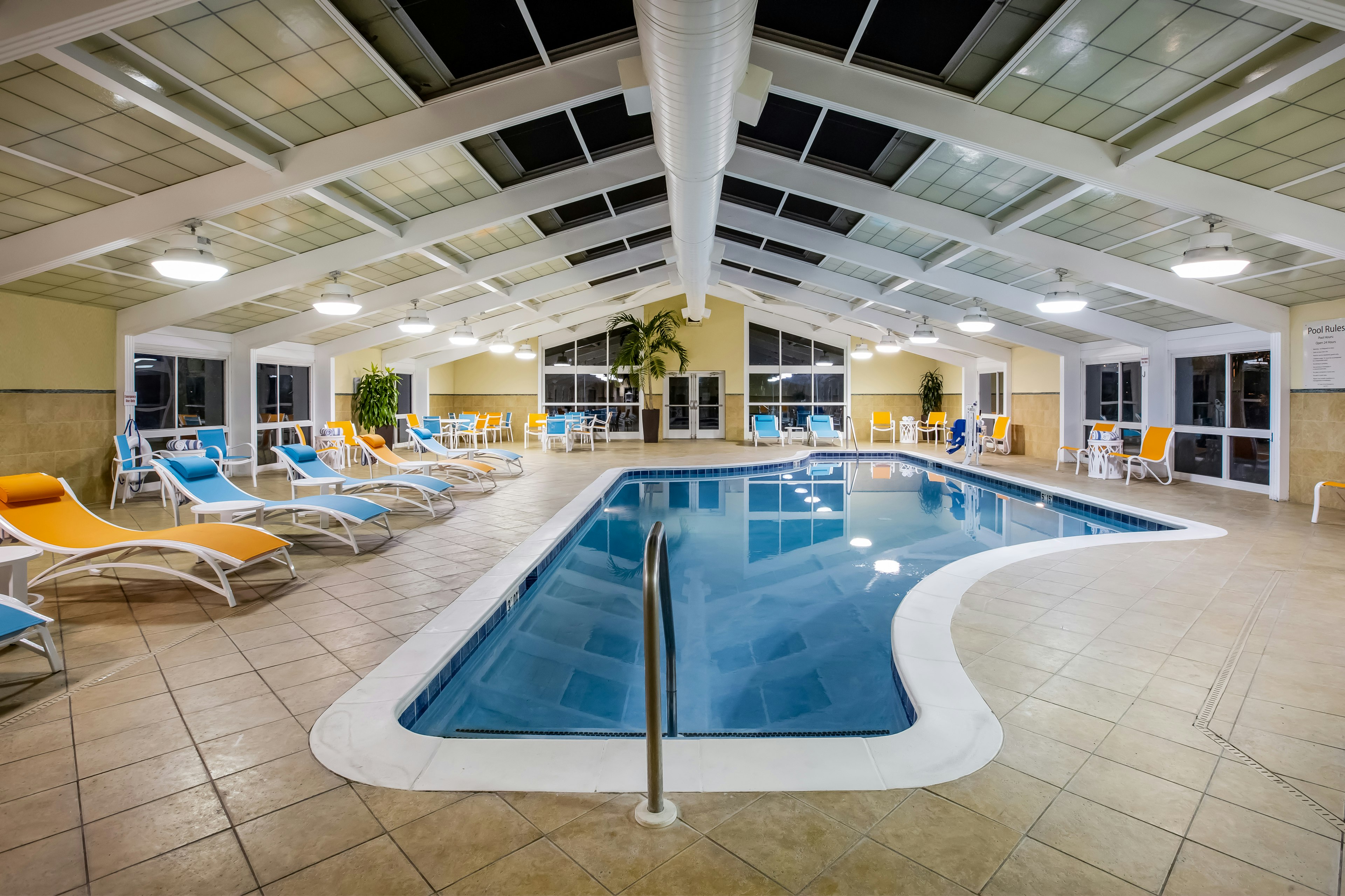 Holiday Inn Gulfport Airport 22/46