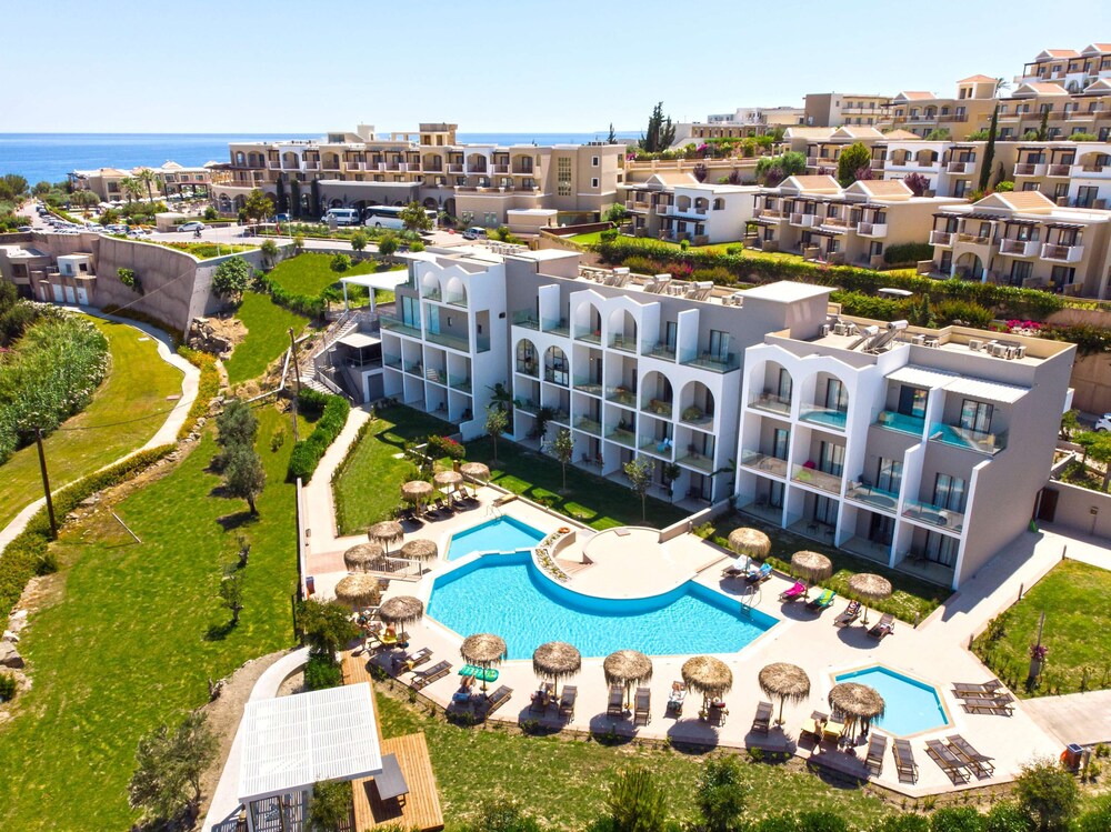 Lindos Breeze Beach Hotel in KIOTARI