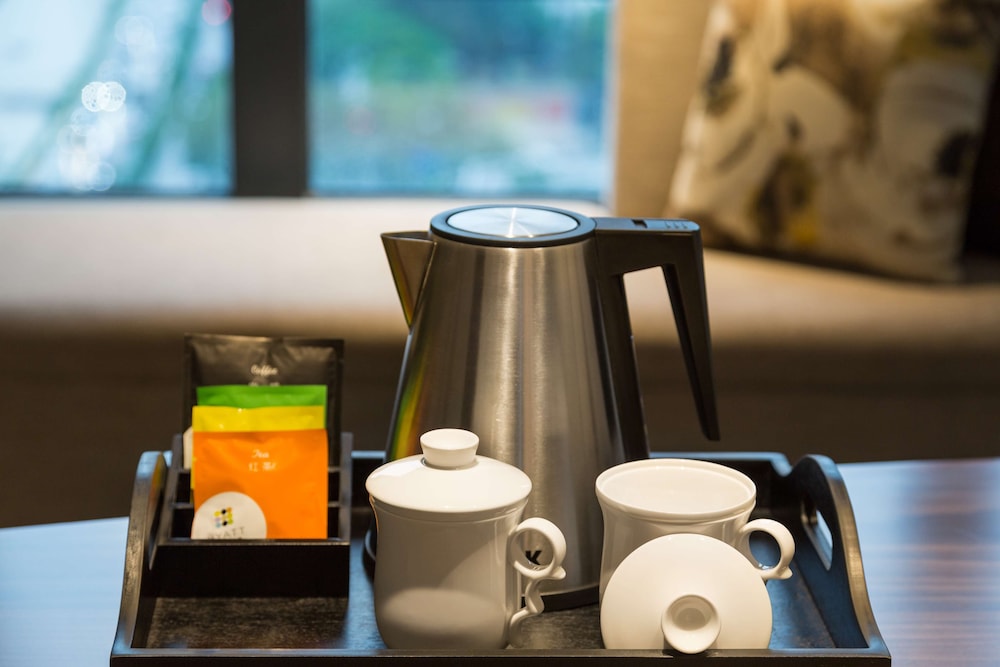 Hyatt Place Shenzhen Dongmen 67/79