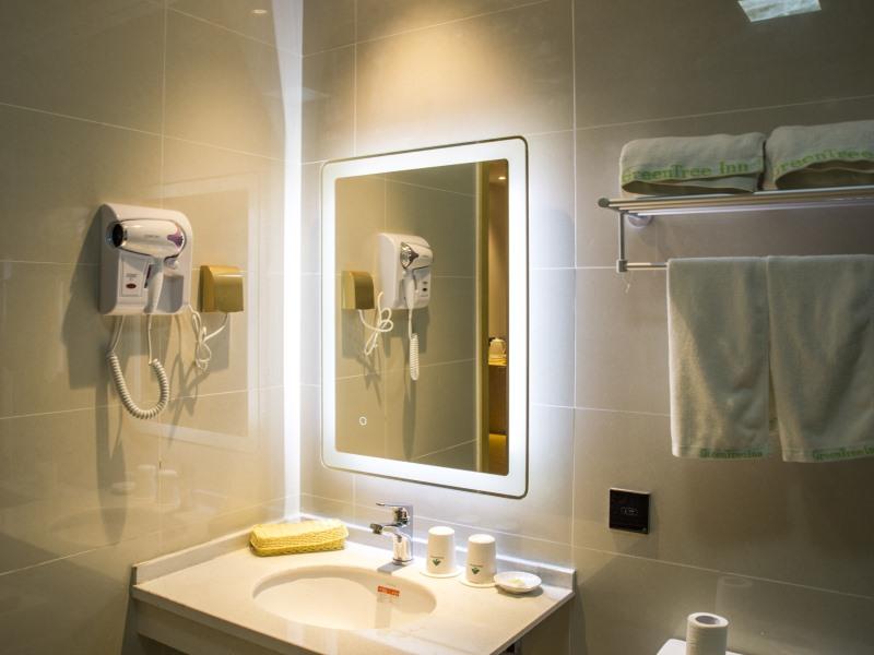 Greentree Inn Heze Shan County Huxi South Road Exp 30/30