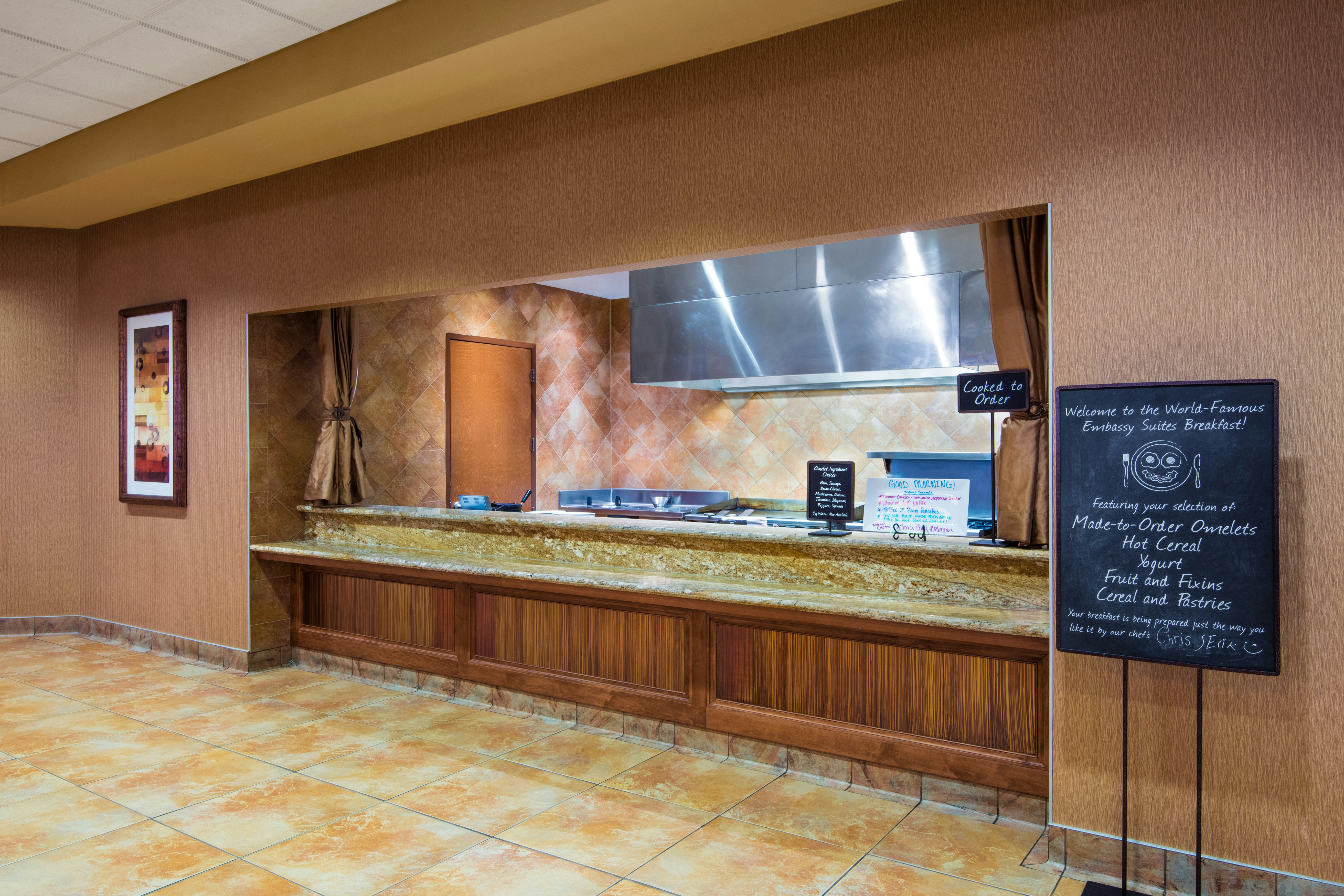 Lobby at Embassy Suites by Hilton Loveland Hotel Conference Center and Spa, LOVELAND - CO