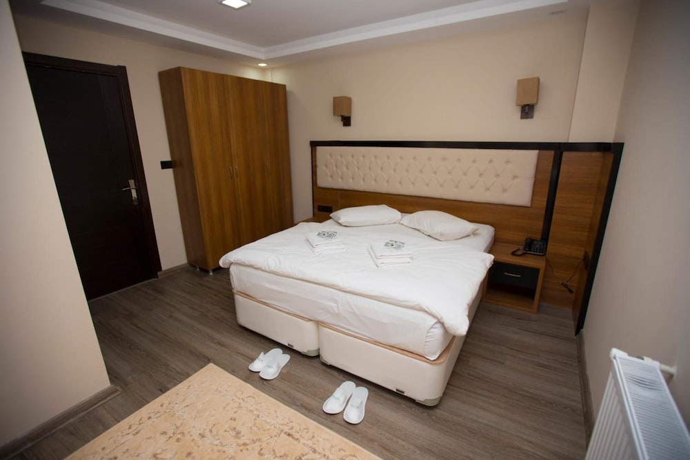 Yayla Hotel 18/49