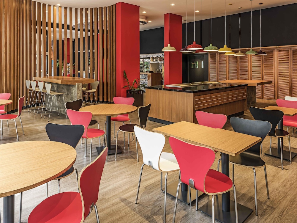 Ibis Blumenau 56/66