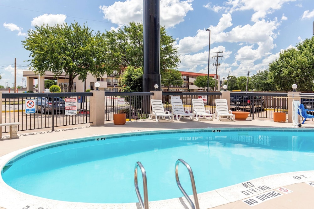 Comfort Inn Wichita Falls North 3/46