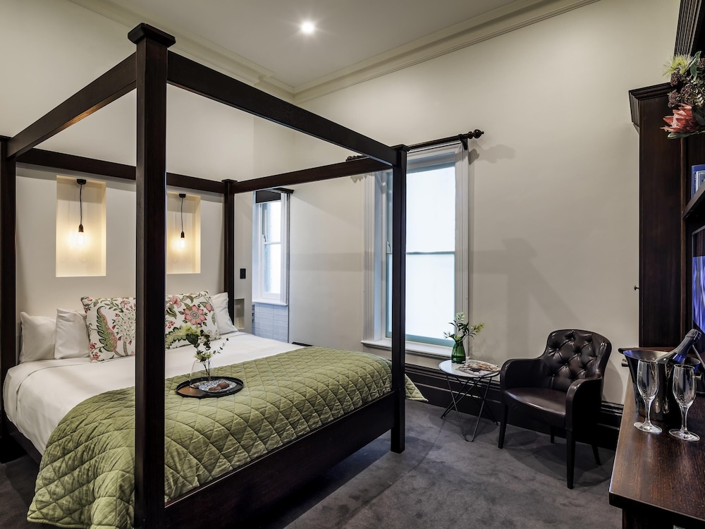 Mount Lofty House Estate – Adults Retreat 13/46