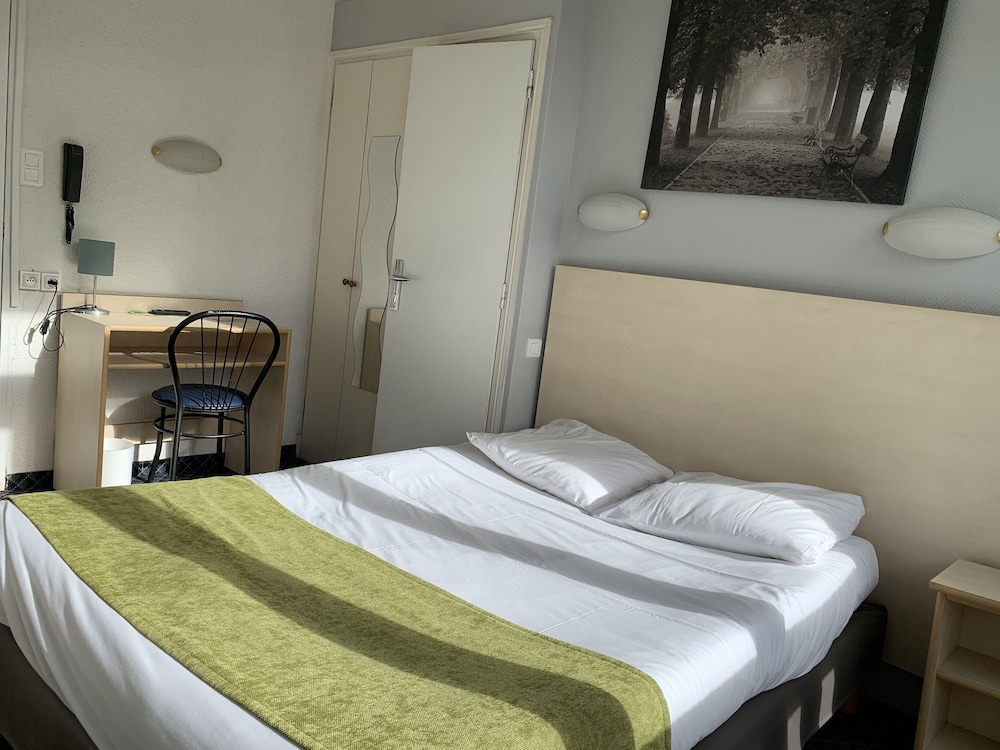 Hotel Notre- Dame De France 7/41