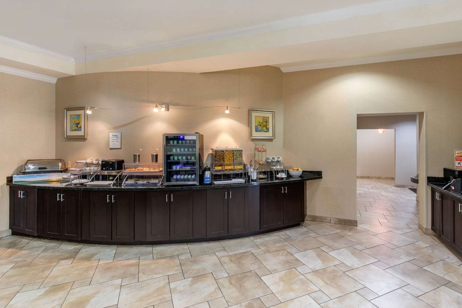 Fairfield Inn & Suites Hillsboro 4/13