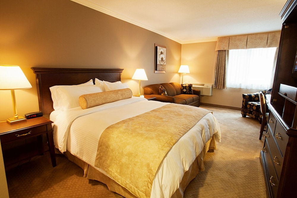 Fredericton Inn 22/65