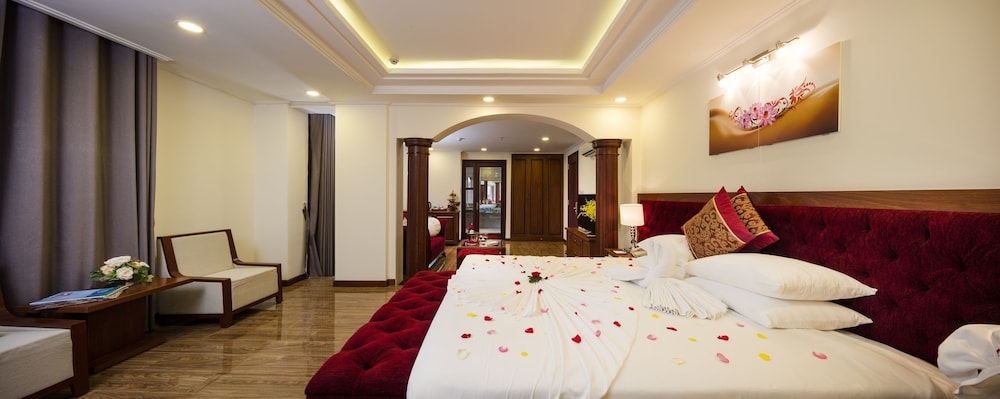 Apus Hotel 18/77
