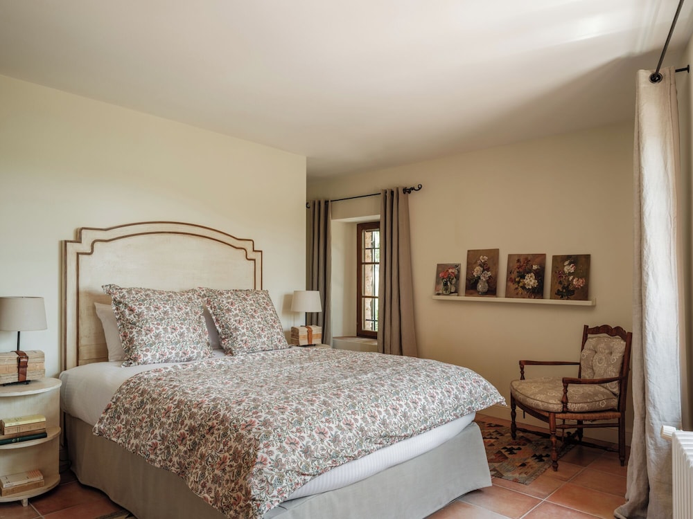 5 Bedrooms, Family, Villa, 5 King Beds, Vineyard View, Pool Access
