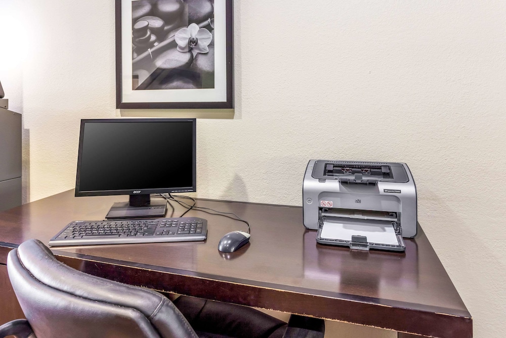 Sleep Inn and Suites Kingsport TriCities Airport 32/50
