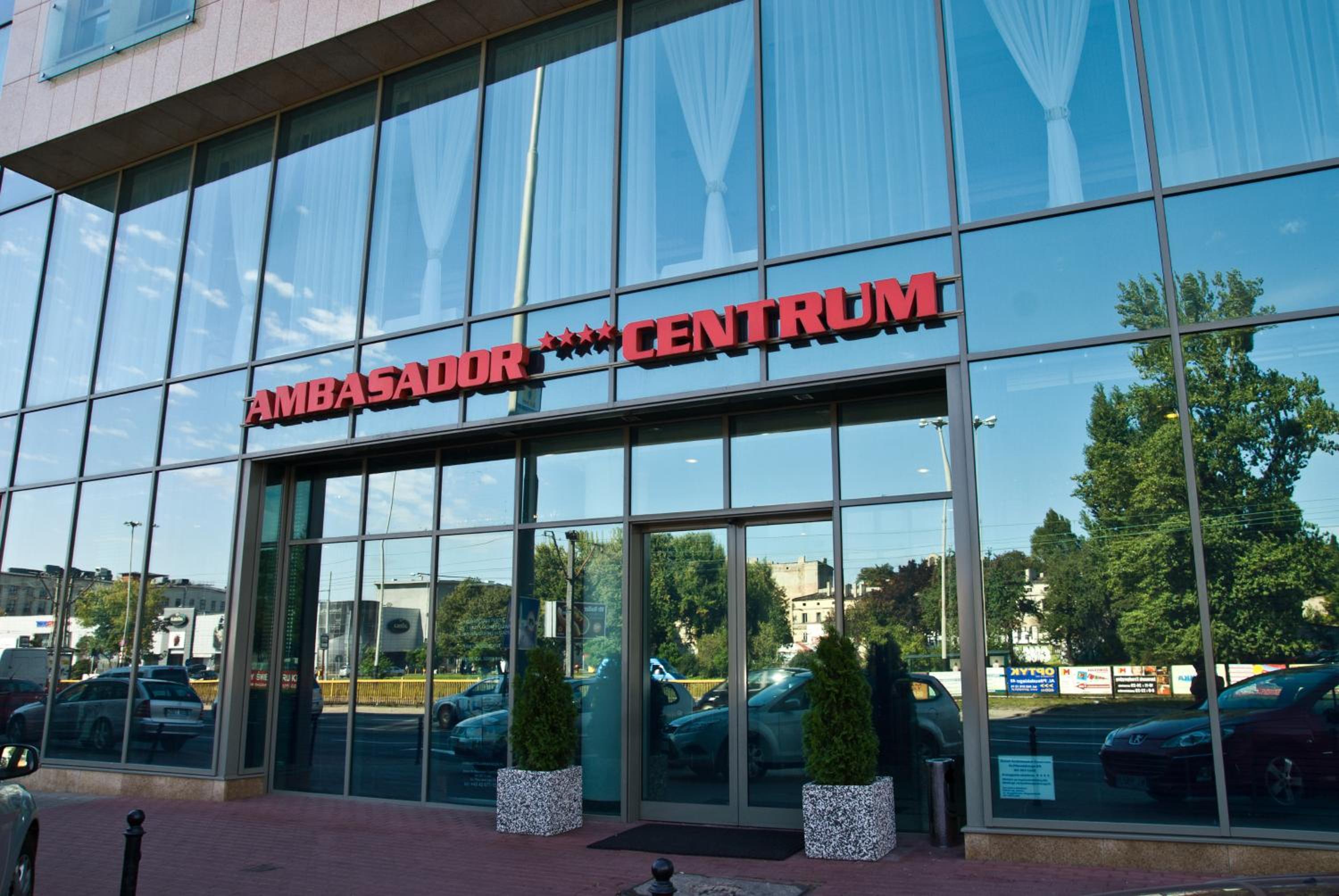 Ambasador Centrum 4/50