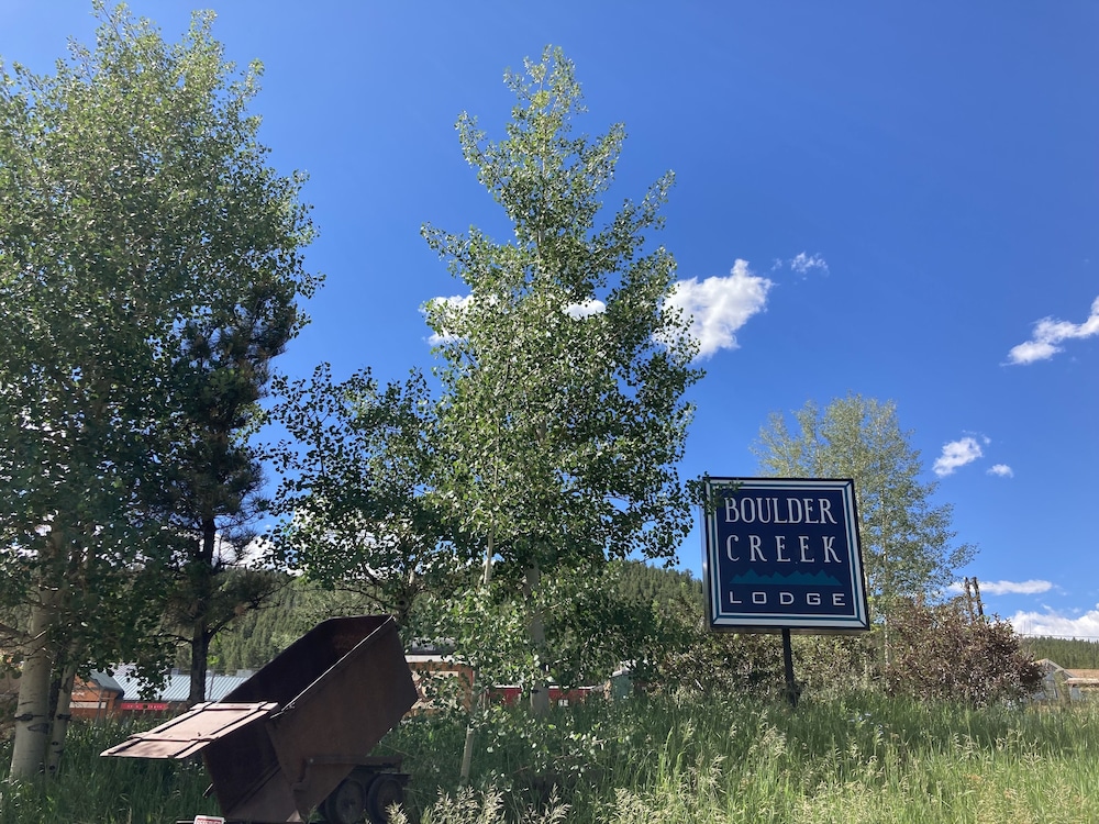 The Boulder Creek Lodge 3/64