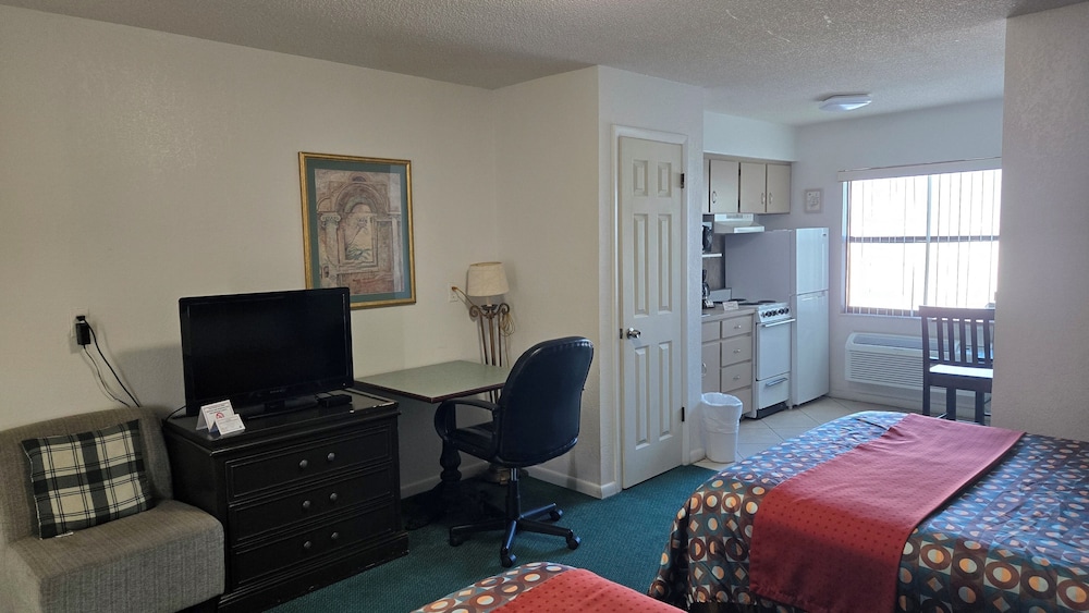 Merida Inn And Suites 35/50