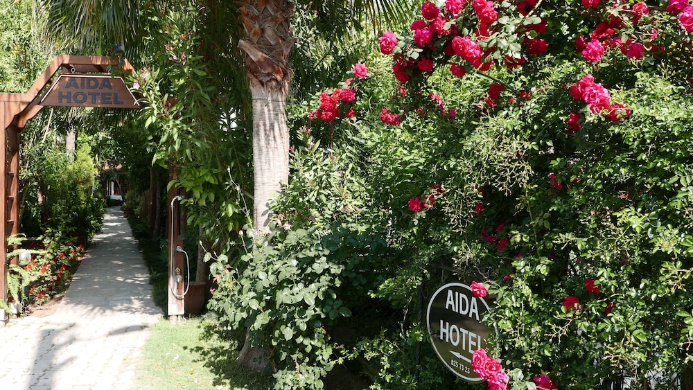 Aida Hotel 37/50