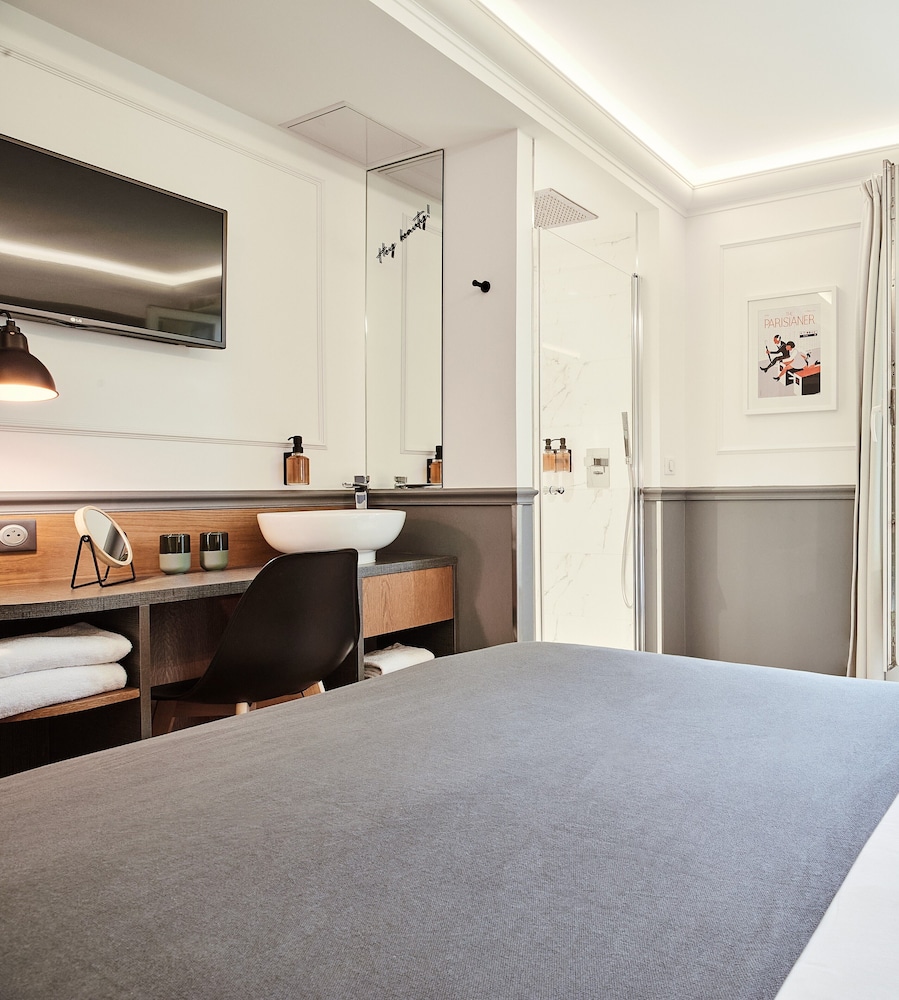 Hotel Petit Lafayette 38/50