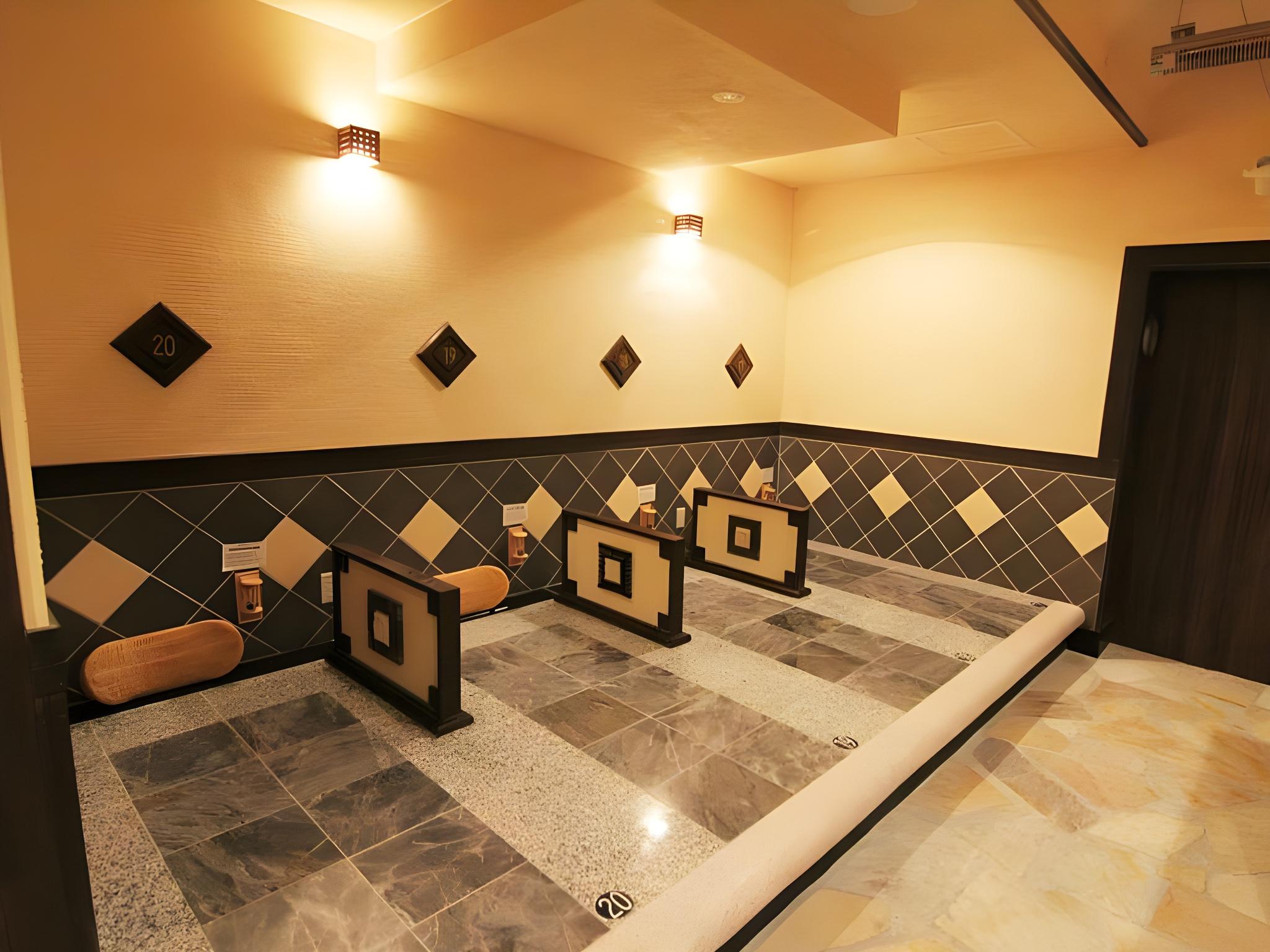 Sun Plaza Hotel 24/37
