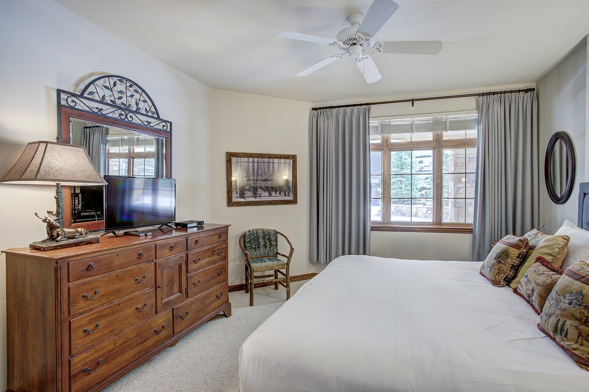 1 Bedroom, Condominium
