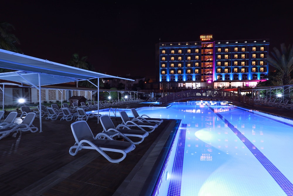 Sidekum Hotel 4/50