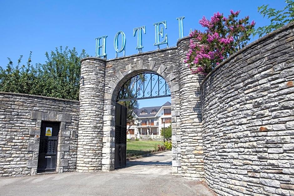 Hotel Antoyana 32/34