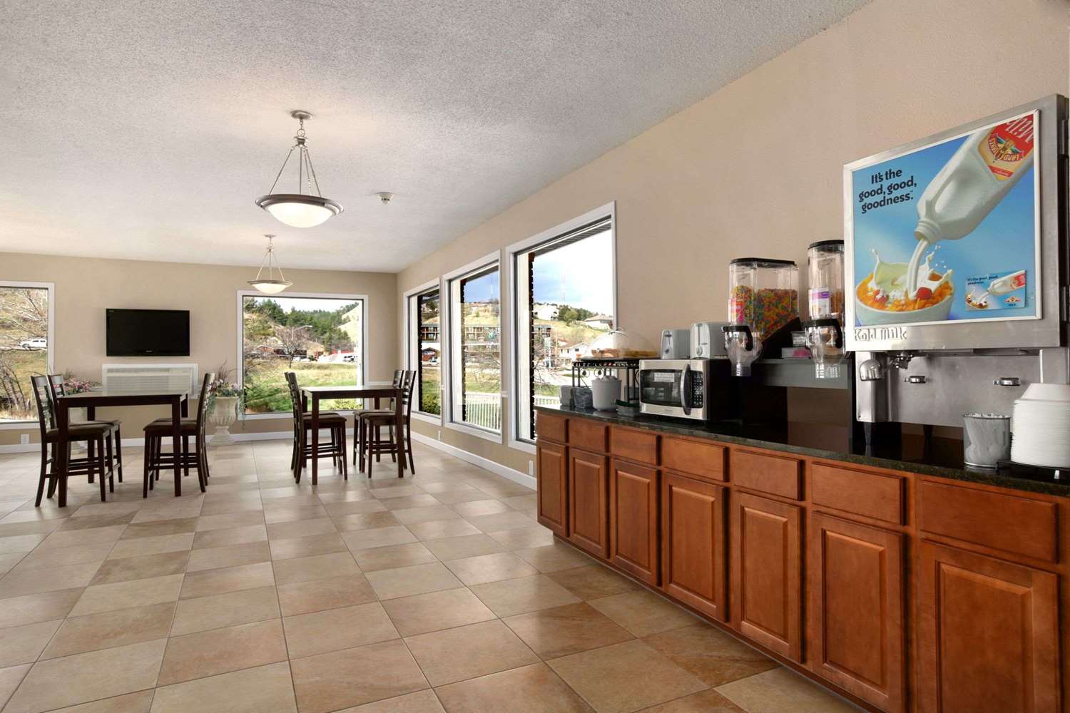 The Suite Inn 3/12