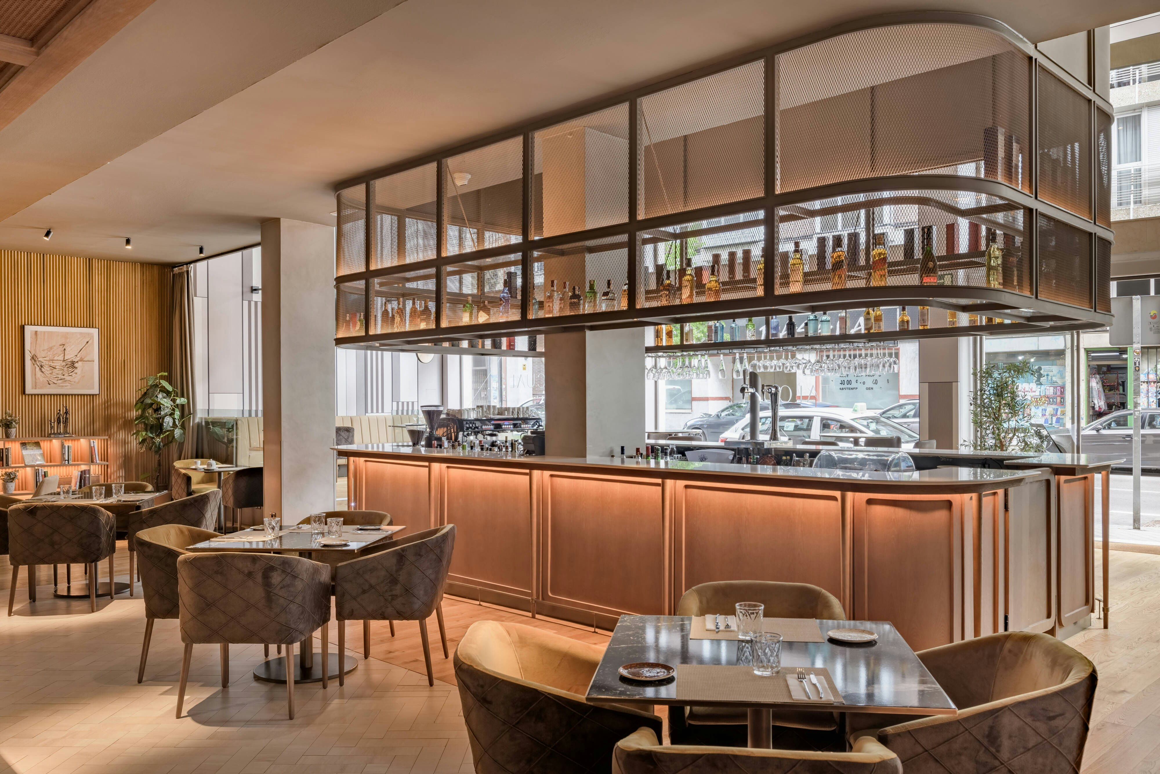 AC Hotel Avenida de America by Marriott 31/44