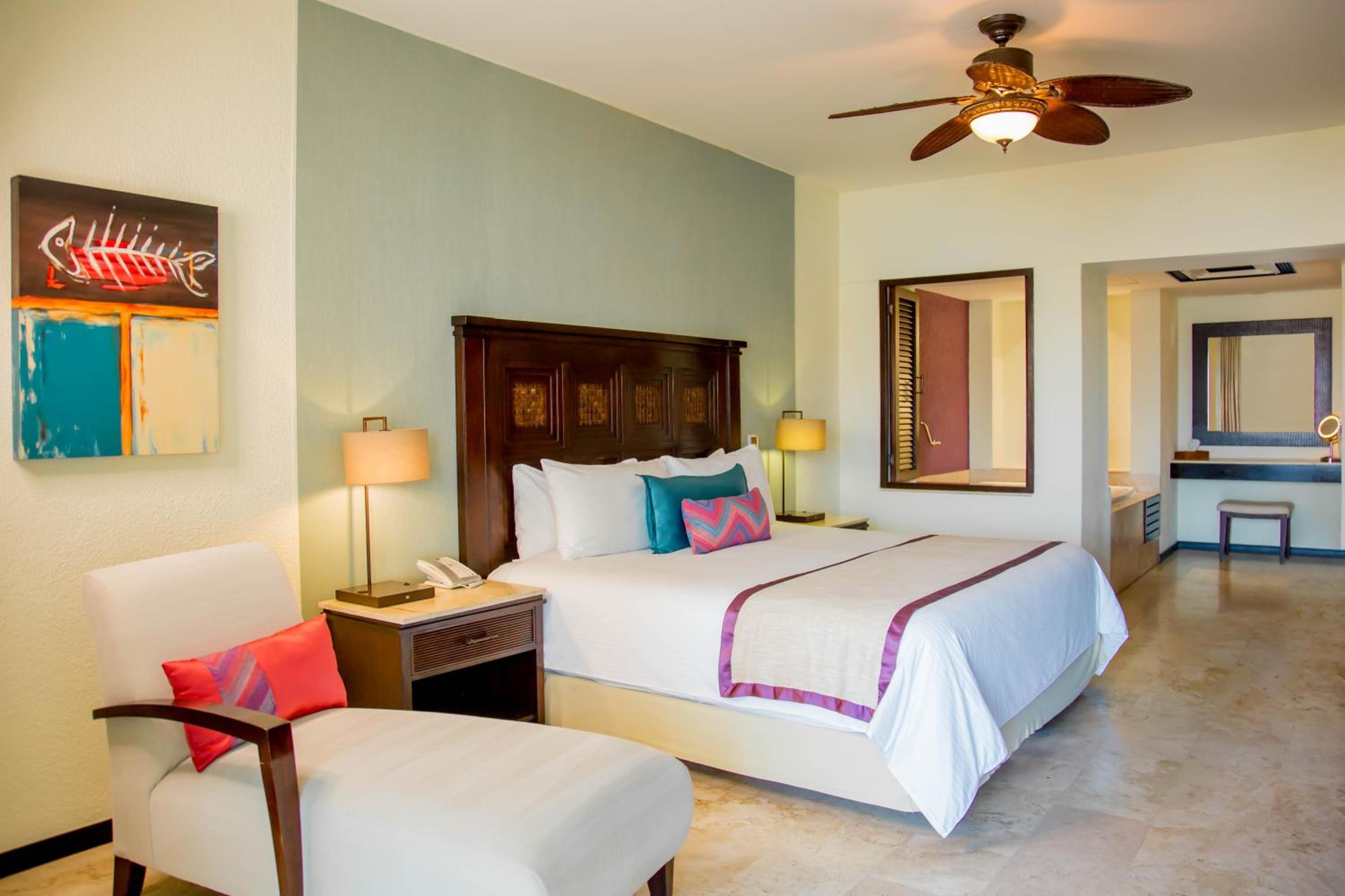 Executive Suite, Casa Dorada Los Cabos Resort and Spa 3/7