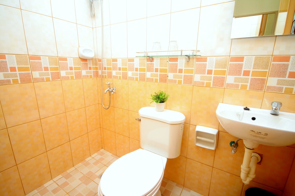 Anri Pension House 36/42