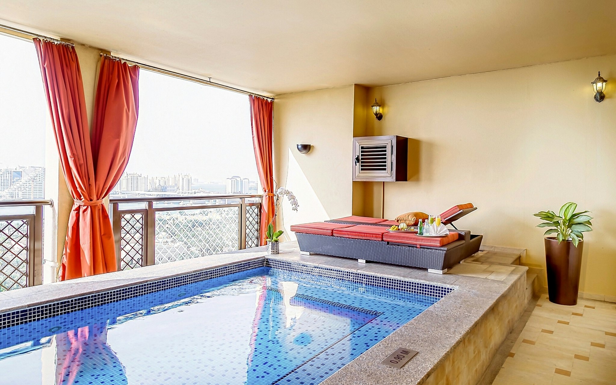 swimming pool spa
