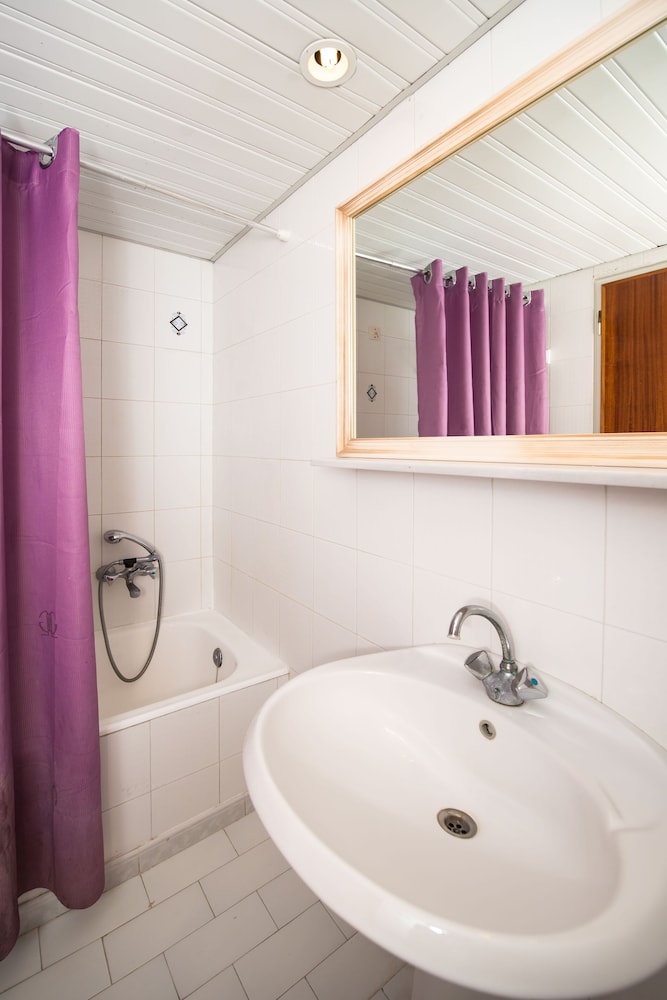 California Beach Hotel - Adults Only 46/48
