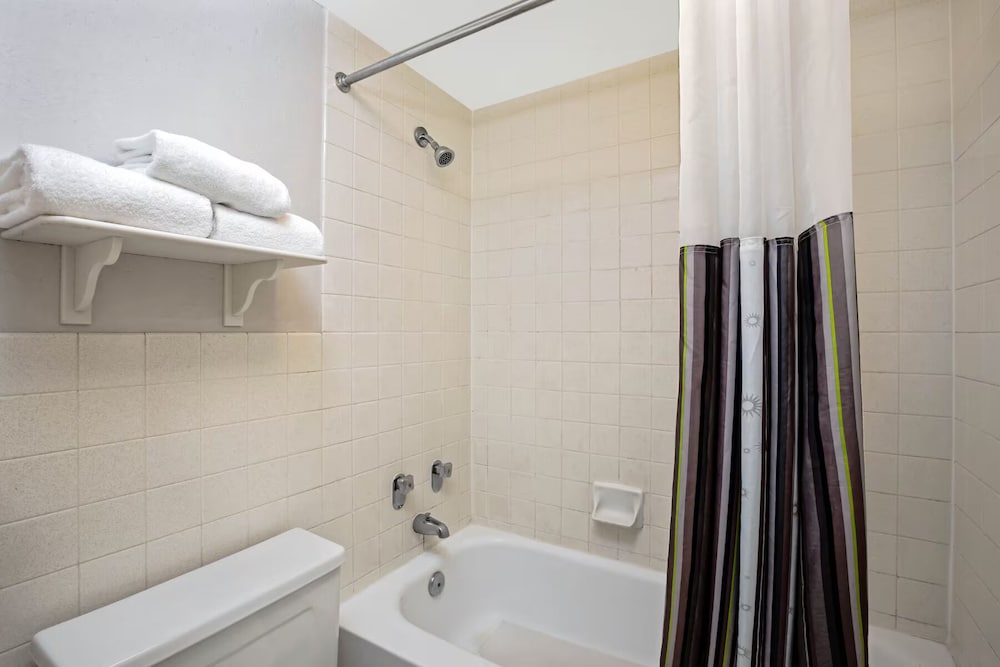 La Quinta Inn Stockton 52/53